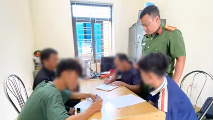 Kịp thời giải cứu 2 học sinh bị dụ dỗ “việc nhẹ lương cao” qua Tiktok
