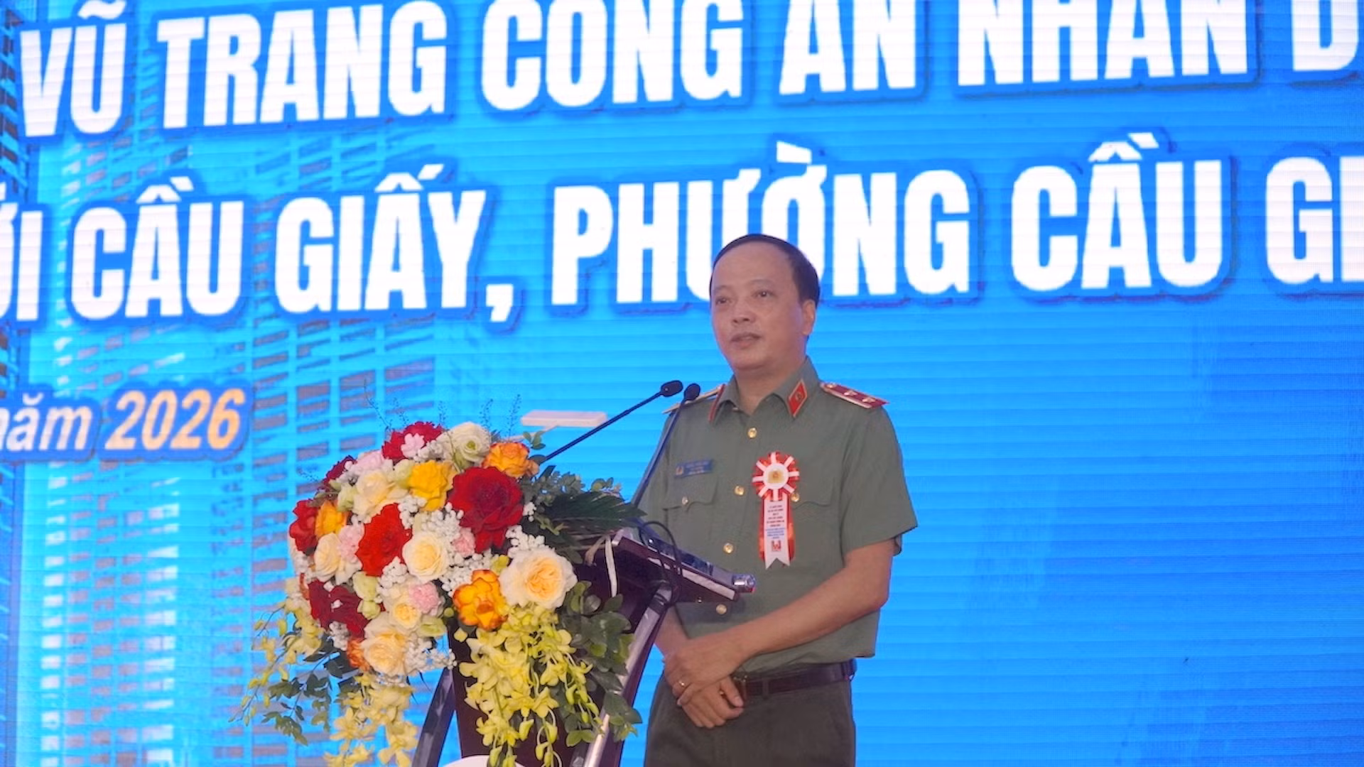 lin07773.jpg