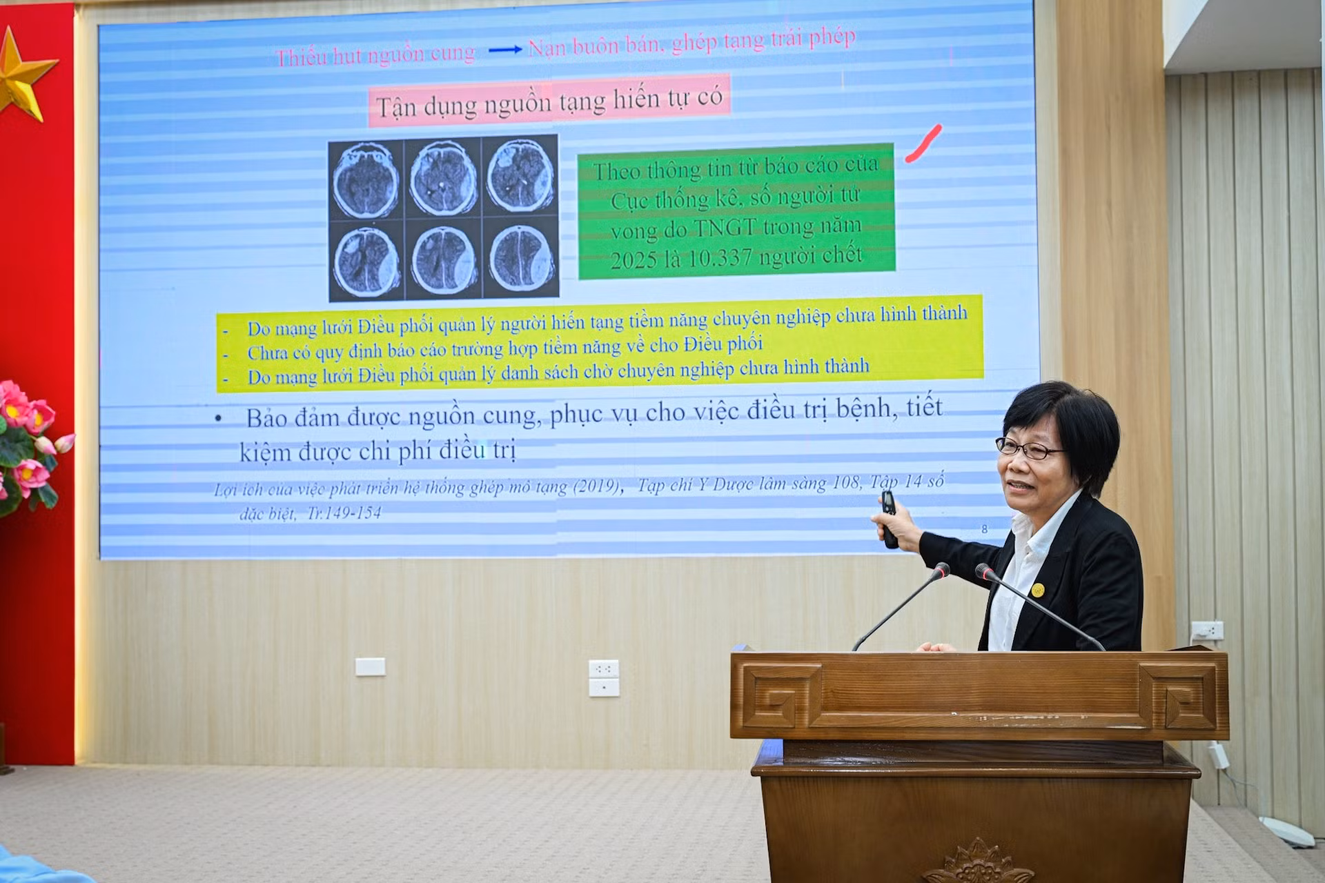 TS.BS Dư Thị Ngọc Thu, Bệnh viện Chợ Rẫy chia sẻ tại toạ đàm.