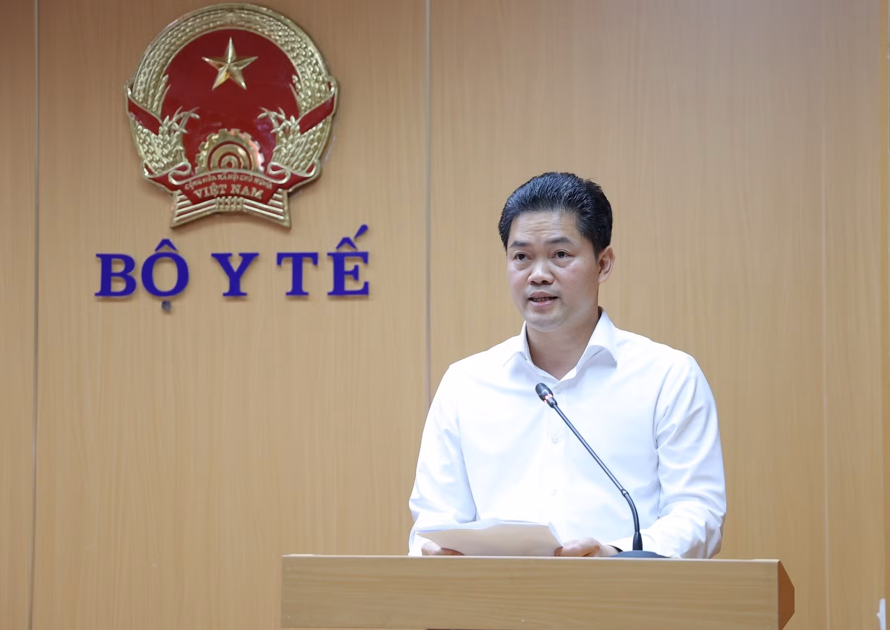 hoi-nghi-1.jpg