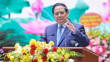 Đột phá phát triển các phương thức giao thông, thúc đẩy giao thông xanh và đô thị thông minh