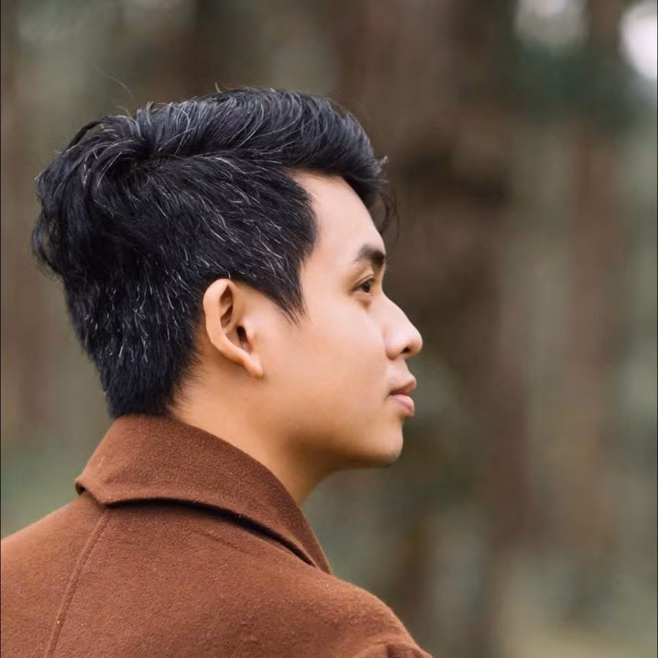 chan-dung-huynh-trong-khang-5333.jpg