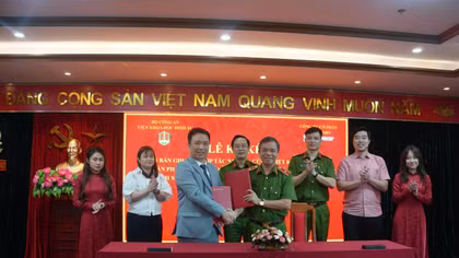 Viện Khoa học hình sự và GeneStory hợp tác nghiên cứu, sản xuất thiết bị phát hiện ma túy