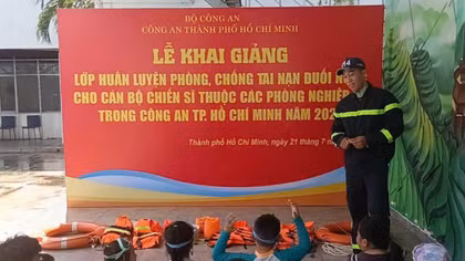 Kỹ năng chống đuối nước trong mùa hè