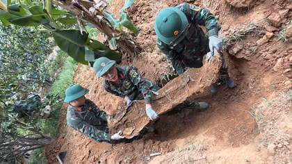 Quy tập thêm 4 hài cốt liệt sĩ tại phường Quảng Trị