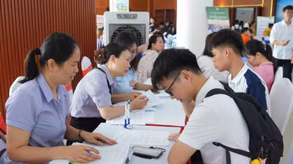 Dữ liệu chưa đồng bộ, khó khớp cung - cầu lao động