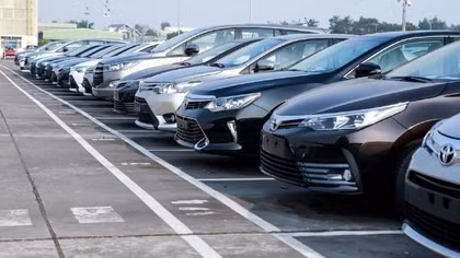 Đề xuất mua xe công chạy điện được áp mức giá cao hơn xe xăng, dầu