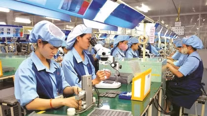 Cắt giảm điều kiện kinh doanh để tăng trưởng 2 con số