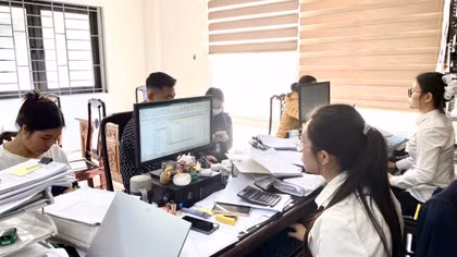 Ngân hàng vẫn phải cung cấp thông tin tài khoản người nộp thuế