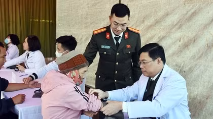 Lan tỏa phong trào thi đua “Ba nhất”, thắp lên niềm tin những mảnh đời khó khăn