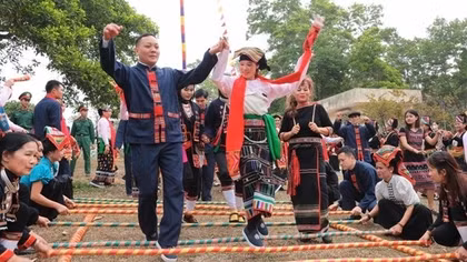 Xây dựng nền tảng văn hóa vững chắc cho an ninh con người và trật tự xã hội