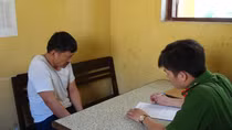 Làm vé số trúng thưởng giả, lừa đảo chiếm đoạt tiền của người già, người tàn tật bán vé số dạo