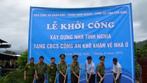 Tặng nhà tình nghĩa cho CBCS Công an khó khăn tại các tỉnh Lâm Đồng và Đắk Lắk