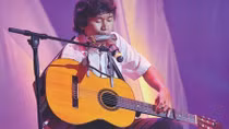 “Quái kiệt guitar” Nguyễn Thế Vinh ra mắt tự truyện