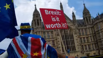 Châu Âu chấp nhận cho Anh lùi Brexit thêm 3 tháng