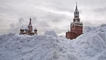 Bão tuyết kinh hoàng nhất thế kỷ "nhấn chìm" thủ đô Moscow