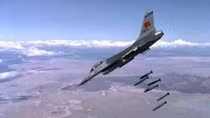 Thổ Nhĩ Kỳ dội "bão lửa" vào cứ điểm người Kurd ở Bắc Syria