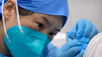 Trung Quốc đặt lịch tiêm vaccine COVID-19 cho một tỷ người