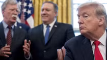 Ông Trump tố cố vấn an ninh Bolton muốn đẩy Mỹ vào chiến tranh toàn cầu