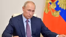 Tổng thống Putin lệnh tiêm chủng vaccine quy mô lớn tại Nga