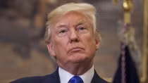 Tổng thống Trump lại bị điều tra về tài chính