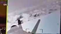 Lộ hình ảnh tiêm kích Su-35 Nga khóa mục tiêu chiến cơ F/A-18 Mỹ