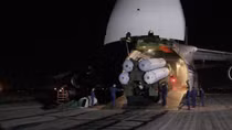 Mỹ không tin S-300 đã đến Syria, Nga lập tức tung video dằn mặt