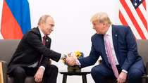 Tổng thống Putin bất ngờ gọi điện cám ơn ông Trump