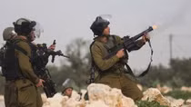 Lính Israel bắn trọng thương thiếu niên Palestine