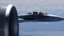 Khoảnh khắc Su-27 Nga áp sát trinh sát cơ Mỹ ở khoảng cách 1,5 m