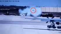 Cường kích Su-25 nã tên lửa nhầm vào nhà tướng quân đội, 4 người chết