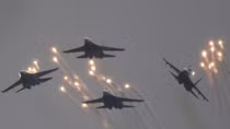 Lính Thổ Nhĩ Kỳ bắn hụt cường kích Nga trên bầu trời Idlib