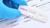 Bệnh nhân COVID-19 không được cách ly, lây bệnh cho 9 bác sĩ