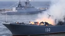 Hải quân Nga phô diễn sức mạnh vượt trội trước mặt Tổng thống Putin