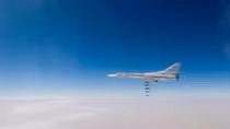 Máy bay Nga tham gia tiêu diệt 338 tay súng khủng bố Syria