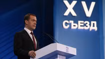Nga dọa tẩy chay Diễn đàn Davos nếu WEF "cấm cửa" giới doanh nhân