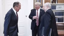 Ngoại trưởng Nga lên đường sang Mỹ gặp Tổng thống Trump
