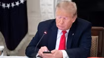Bị Twitter khoá tài khoản vĩnh viễn, ông Trump nói sẽ lập MXH riêng