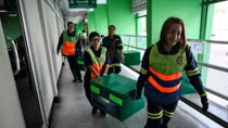 Đảng đối lập Thái Lan tuyên bố thắng cử, tính lập chính phủ mới