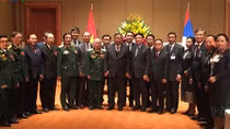 Tổng Bí thư, Chủ tịch nước Lào gặp đại diện Hội Hữu nghị Việt- Lào