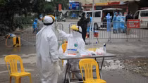 Việt Nam có 3 ca COVID-19 mới rất phức tạp, thế giới thêm một ngày bi thương