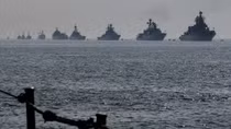 Nga điều 10 tàu chiến tên lửa ra biển sau tuyên bố về Syria của Tổng thống Trump
