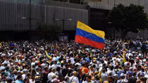 Thế giới kêu gọi giải pháp hoà bình cho Venezuela