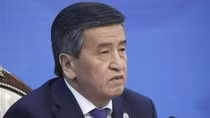 Tổng thống Kyrgyzstan từ chức
