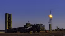 Nga khoe cảnh S-400 hủy diệt cùng lúc 8 tên lửa địch