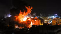 Israel dội "bão lửa" vào Dải Gaza