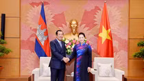 Chủ tịch Quốc hội hội kiến Thủ tướng Campuchia Hun Sen