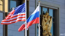 Cố vấn ông Trump bí mật đến Nga trước tin đồn thượng đỉnh Putin-Kim
