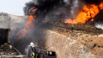 Khủng bố thân al-Qaeda điên cuồng đánh bom liều chết ở Idlib