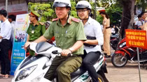 Công an tỉnh Cà Mau thành lập đội xe ôm tiếp sức mùa thi 